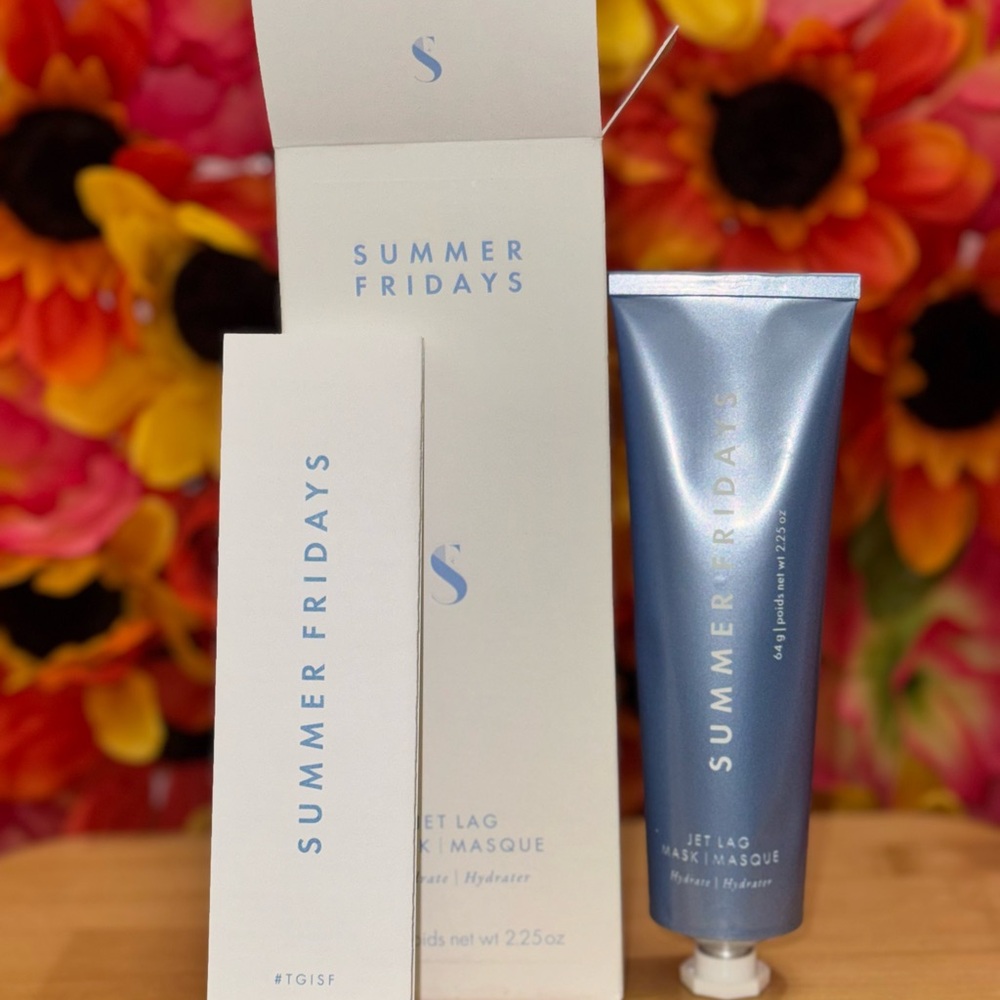 Summer Fridays Jet Lag Mask in White and Blue - Picture 2 of 7